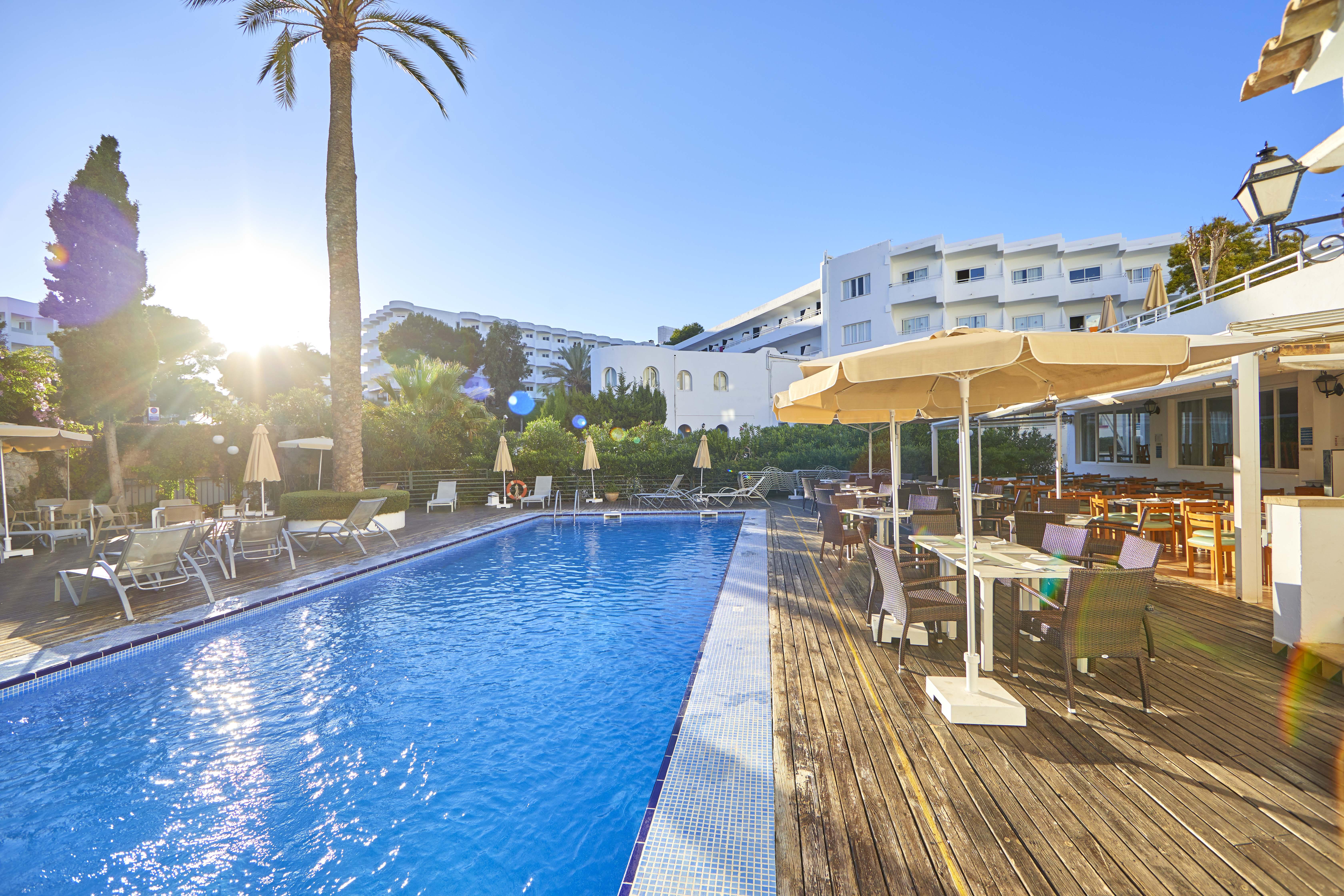 Gavimar Cala Gran Hotel And Apartments Cala D´Or Екстериор снимка